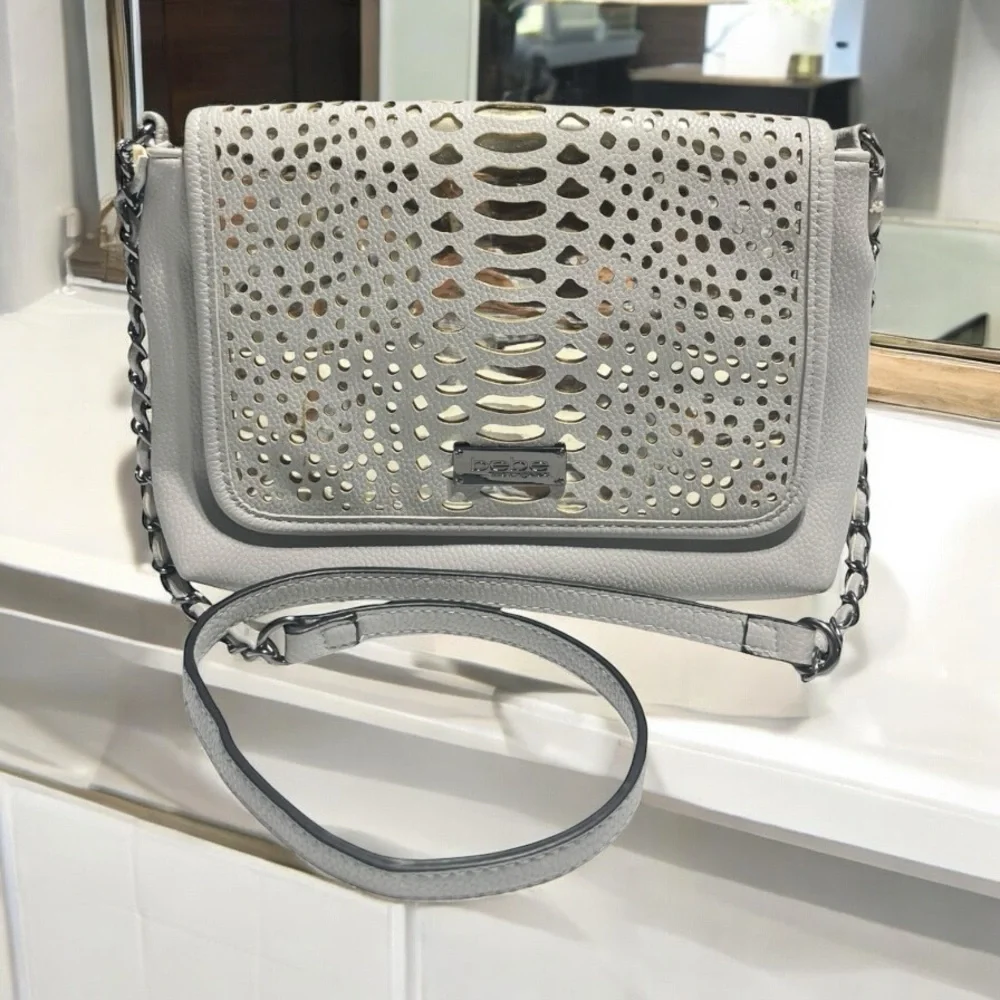 bebe Women’s Chain Crossbody Bag Purse Grey/ Gold - Picture 1 of 12